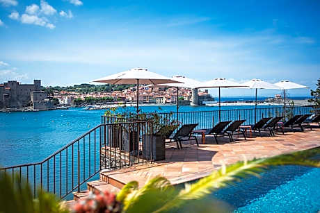 Le Relais Des Trois Mas