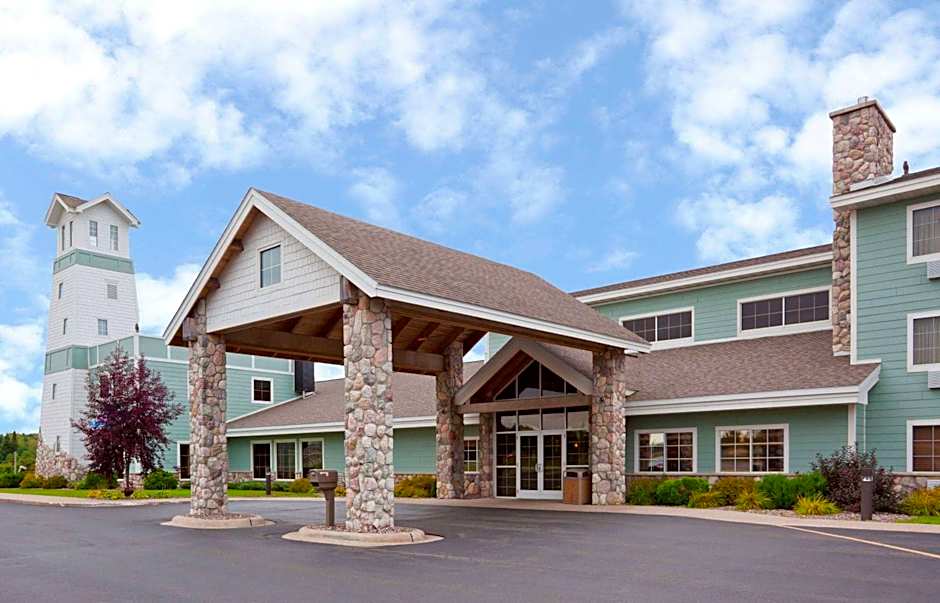AmericInn by Wyndham Wetmore Munising