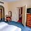 Pannonia Hotel