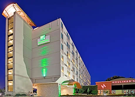 Holiday Inn At the Campus By IHG