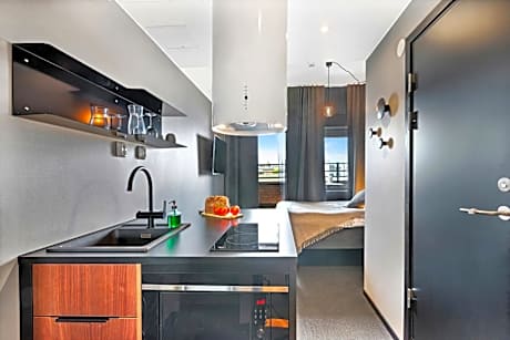 Ministudio Apartment For Two with Balcony