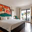 Hanoi House Hotel & Travel