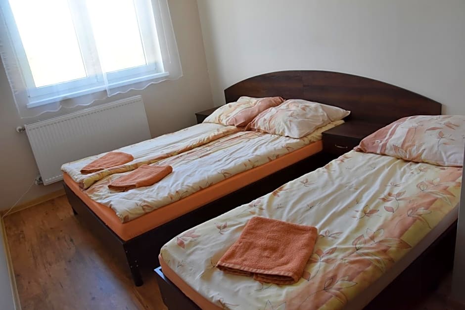 Willa Białe Piaski Pokoje i Noclegi Białogóra