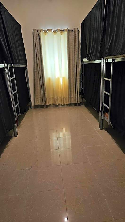 Paradiso Backpackers Nest 1