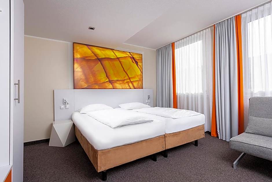 Wyndham Garden Düsseldorf City Centre Königsallee
