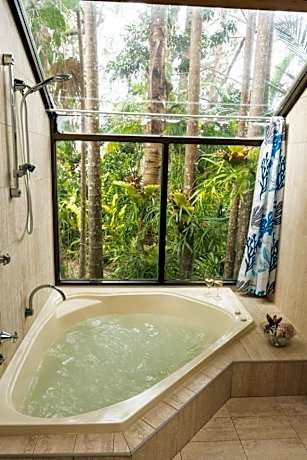 Lake Russell Retreat