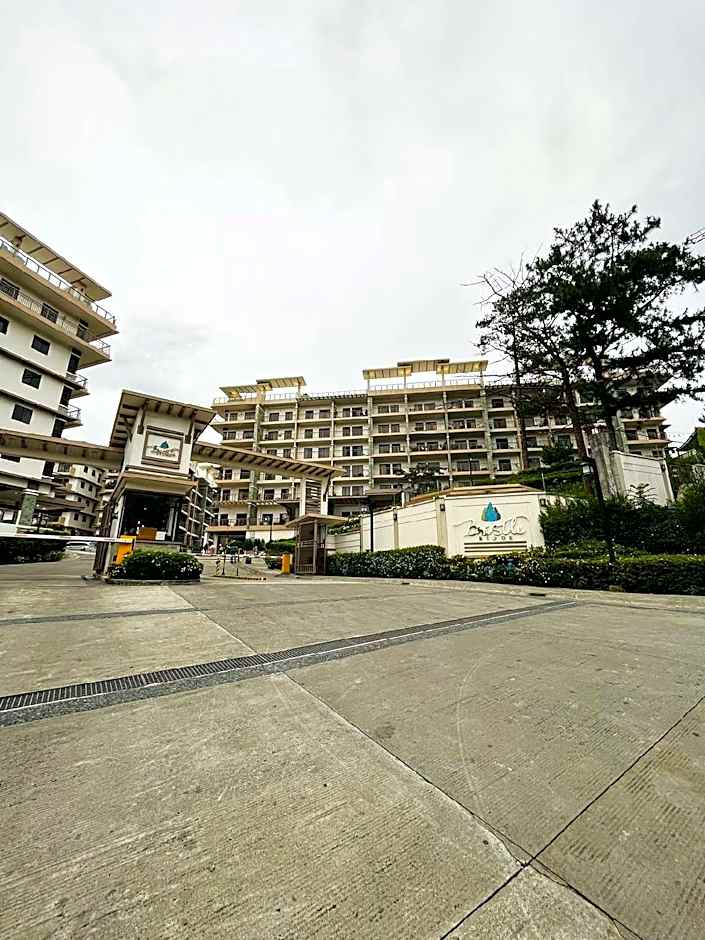 BRISTLE RIDGE (DMCI)