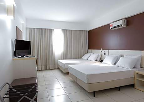 Deluxe Queen Room with Two Queen Beds