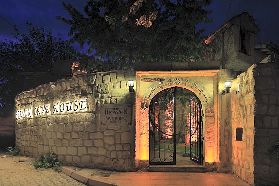 Heaven Cave House - Razziya Evi