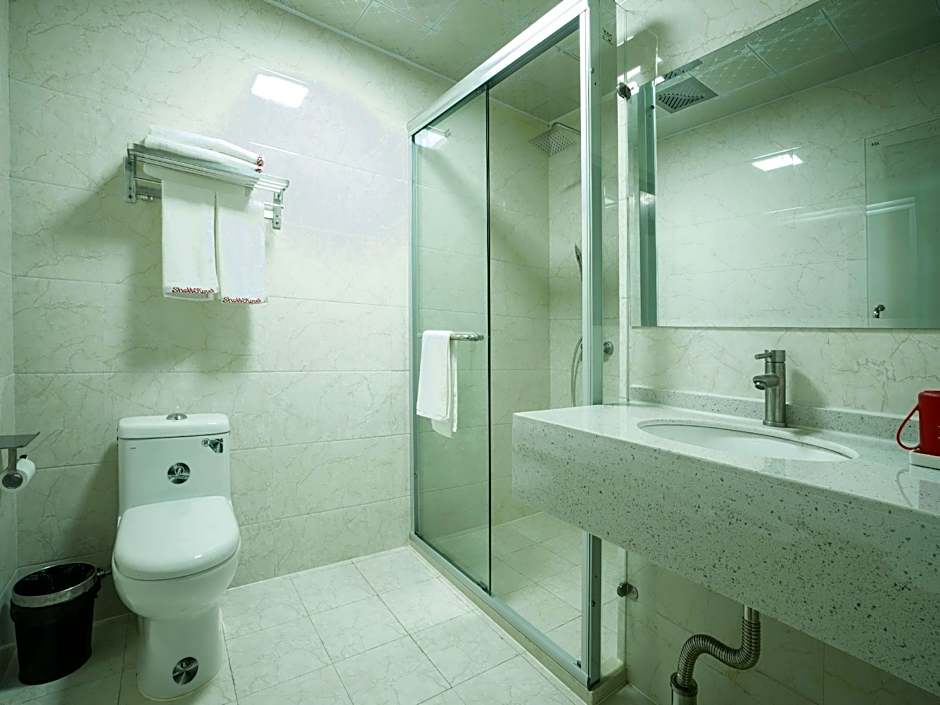 Shell Kunshan Huaqiao Town Huaji Road Hotel