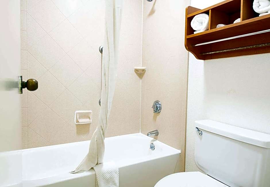 Quality Inn Monroe