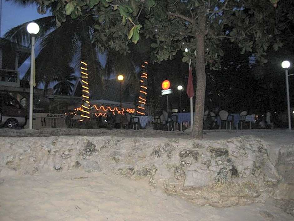 Alona Grove Tourist Inn