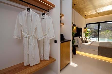 Executive Suite with Big Private Infinity Pool