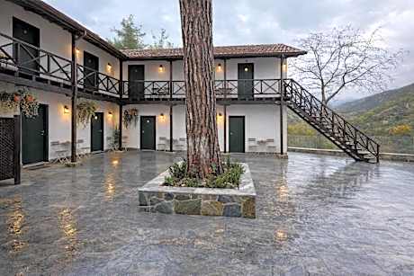 Pine View Boutique Hotel Adults Only