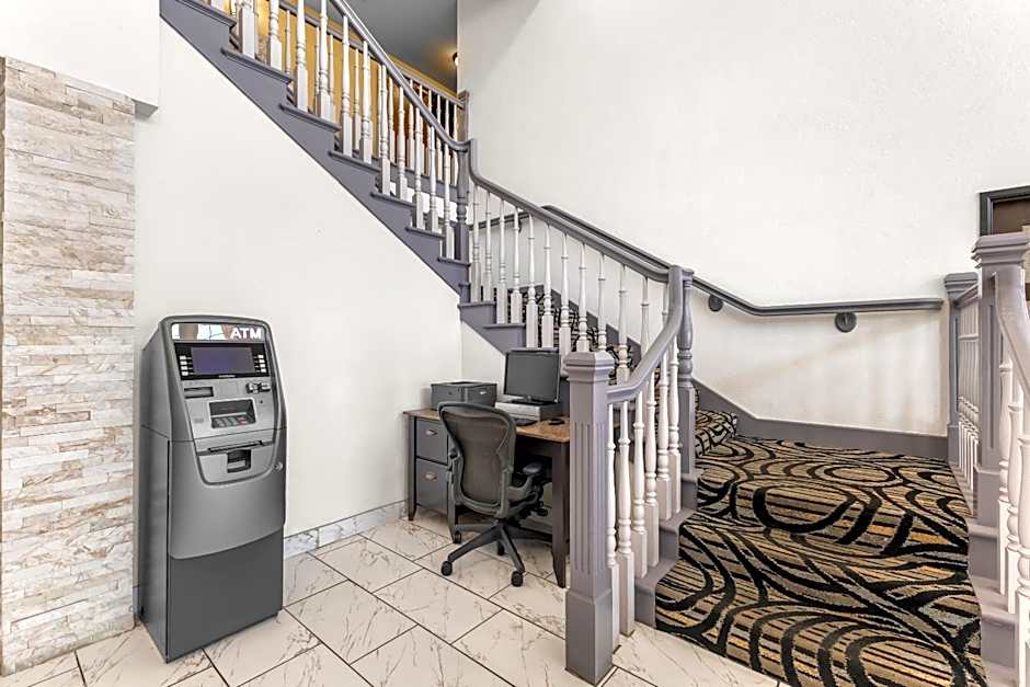 Quality Inn & Suites Salt Lake City Airport West