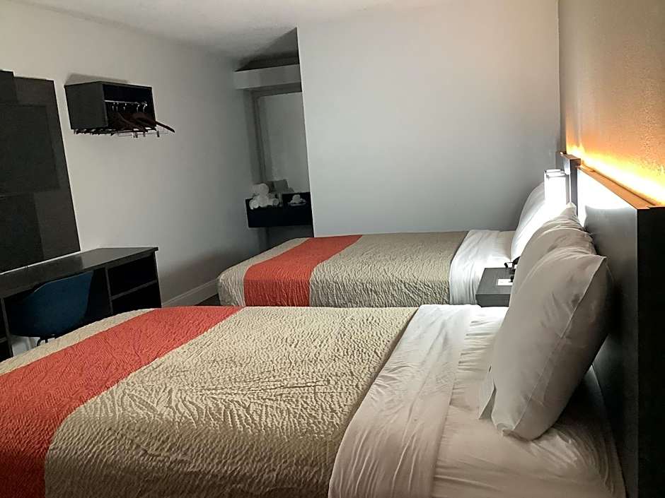 Motel 6-Memphis, TN - East