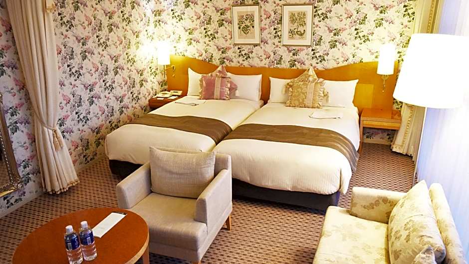 Sanda Hotel