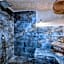 Cappa Via Cave Hotel