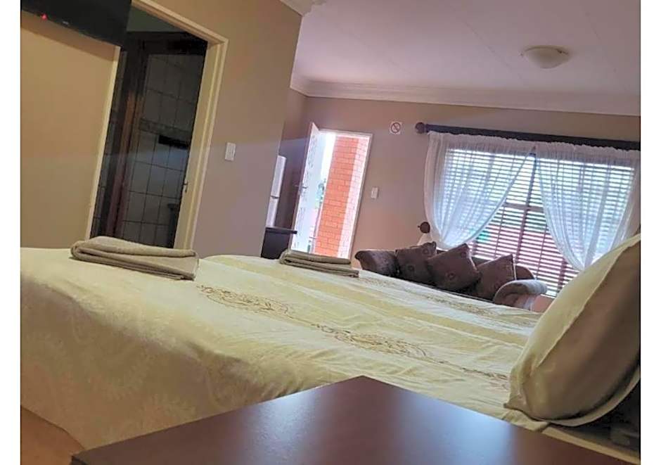 Foto 1 dari 4 — 1 King Bed