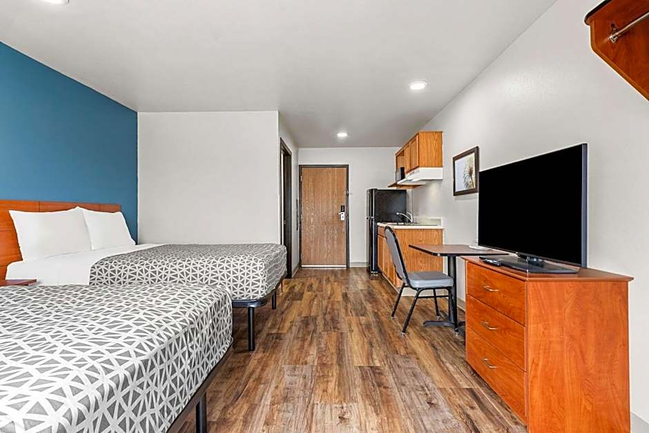 WoodSpring Suites Tulsa