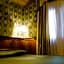 Hotel Lux