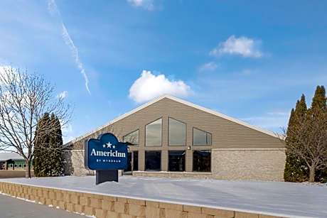 AmericInn by Wyndham Valley City - Conference Center