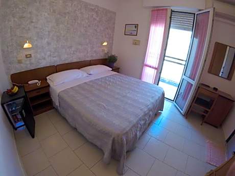 Comfort Double or Twin Room