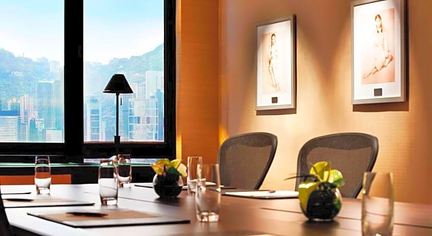 Sheraton Hong Kong Hotel And Towers