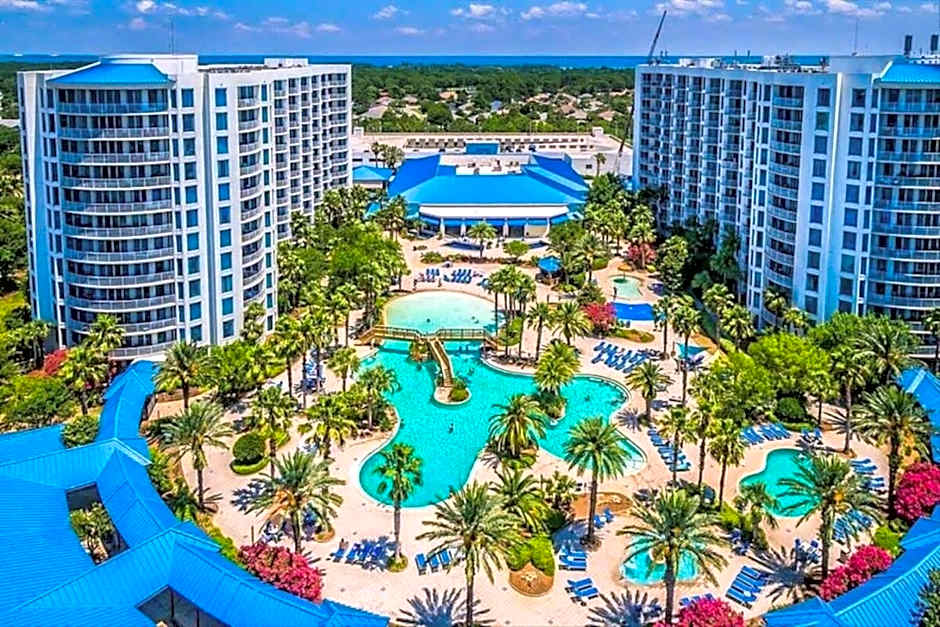 Sunrise Surprise 9th floor 2BR 2 BA King Suite Beach shuttle, heated pool!