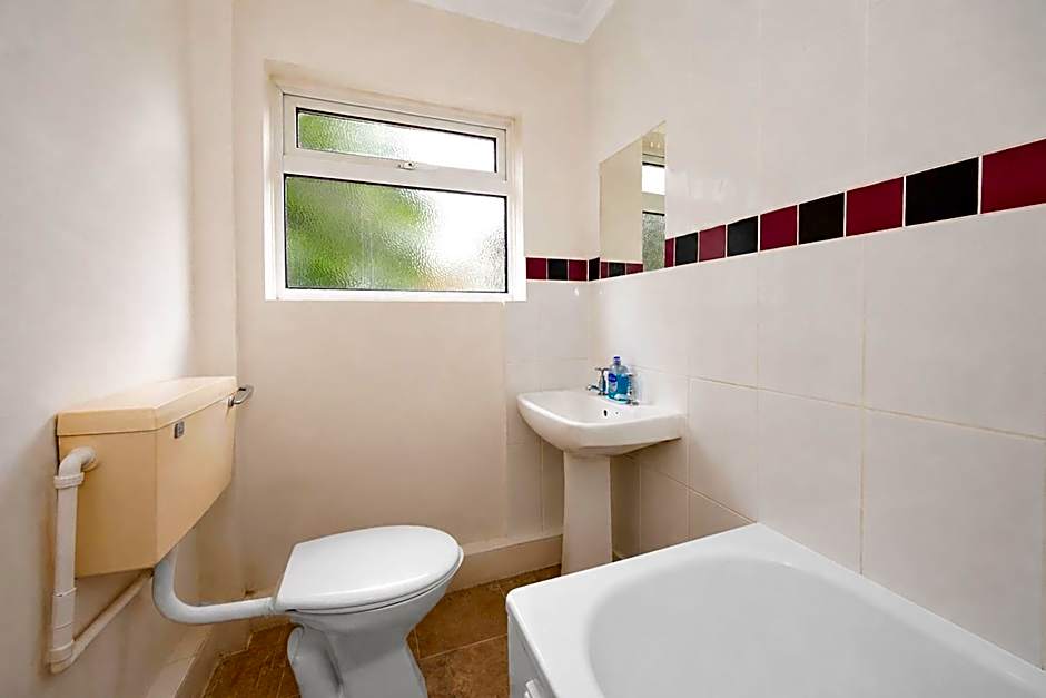Saji Hotel Ilford