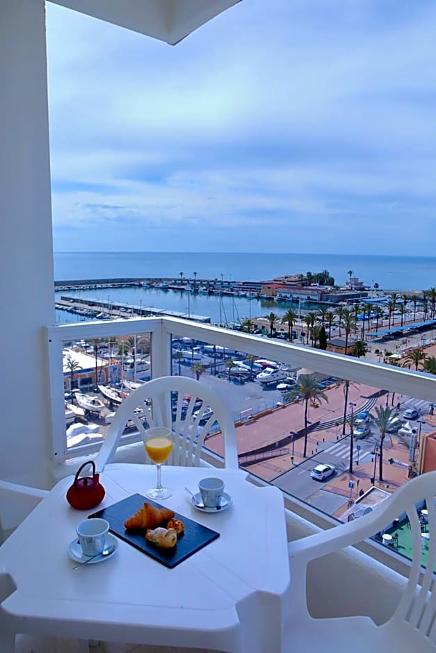 Hotel Apartamentos Pyr Fuengirola
