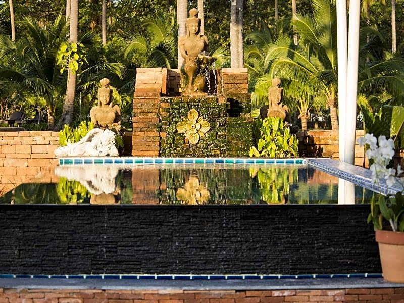 The White Knot Koh Chang