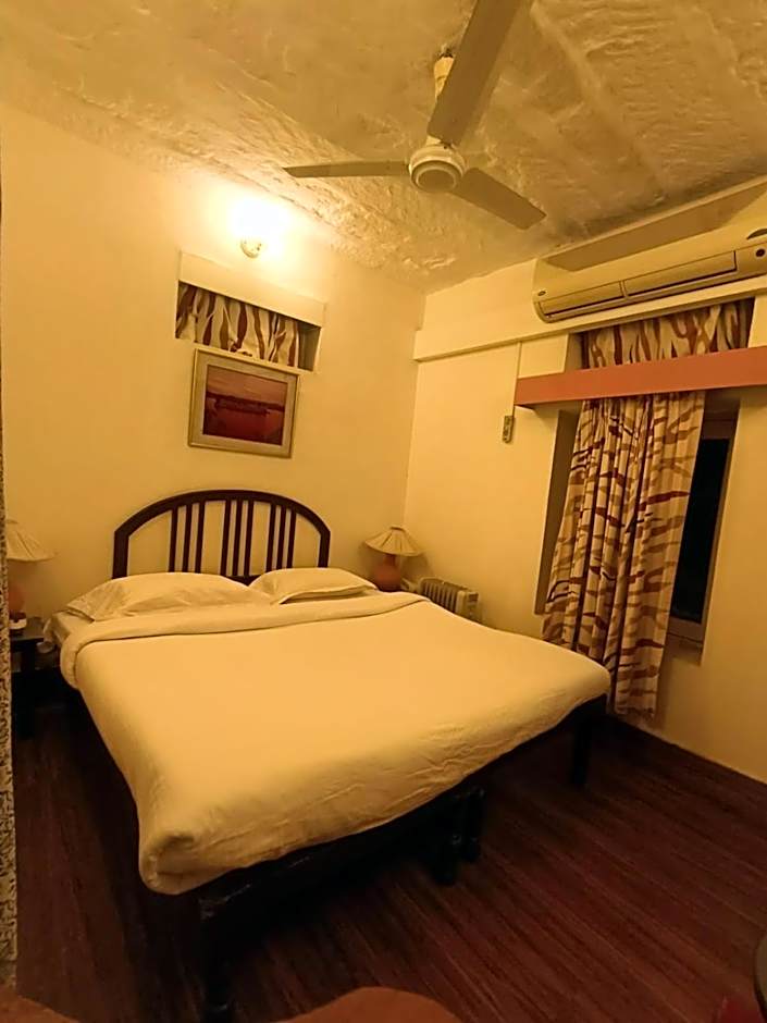 Photo 1 of 4 of Regular Room