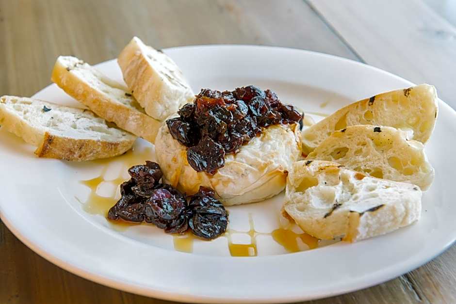 Eagle Mountain House And Golf Club