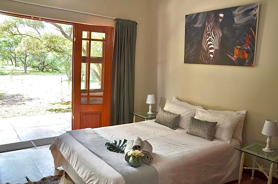 Muqurati Lodge - Dinokeng Game Reserve