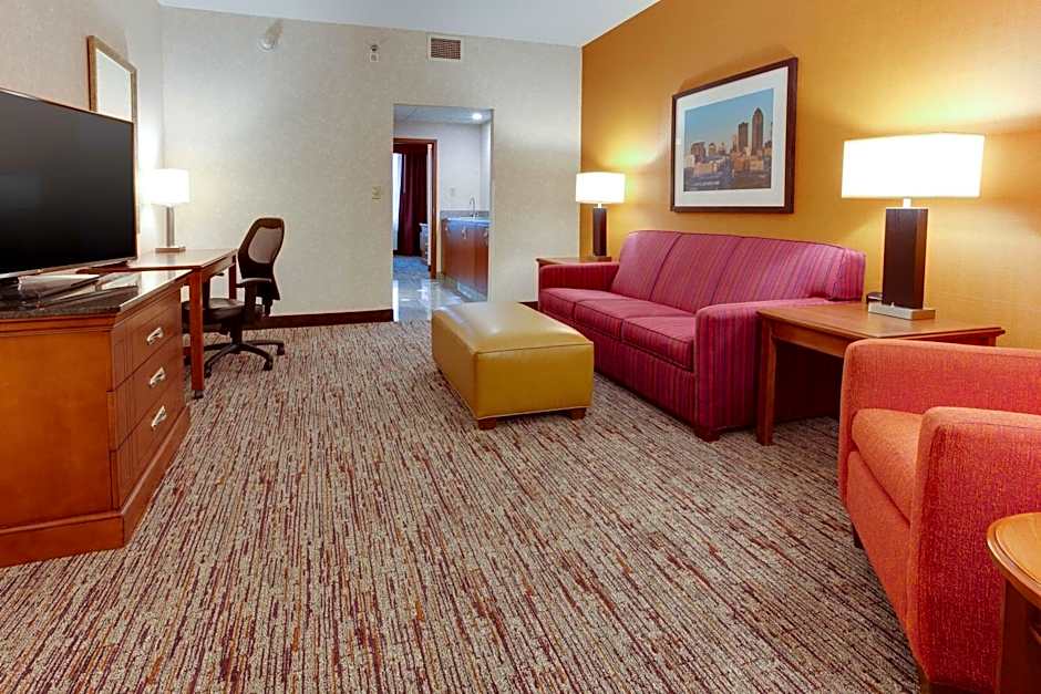 Drury Inn & Suites West Des Moines