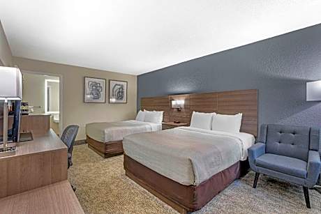 Queen Room with Two Queen Beds - Accessible/Non-Smoking