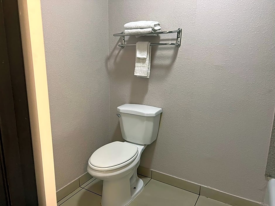 Studio 6 Mesa, AZ ? Near Downtown &amp; Sloan Park