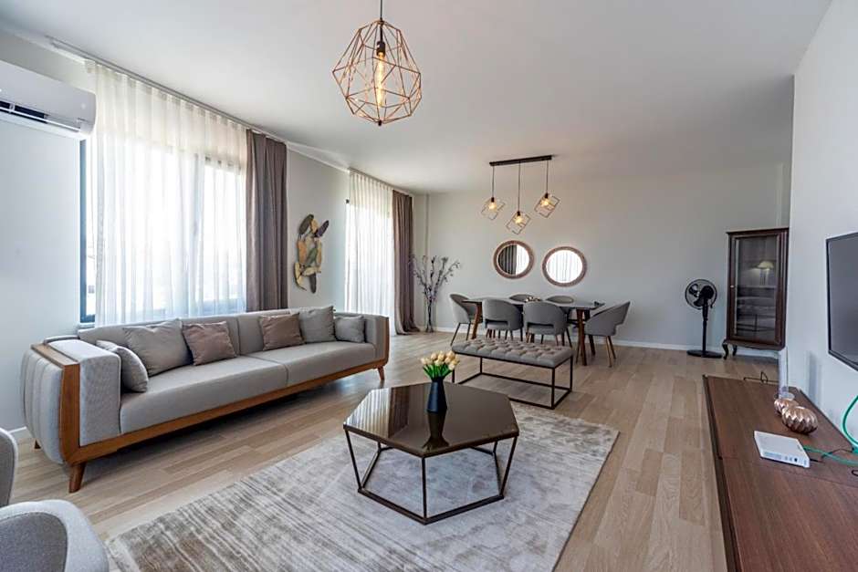 Green Hills Suites