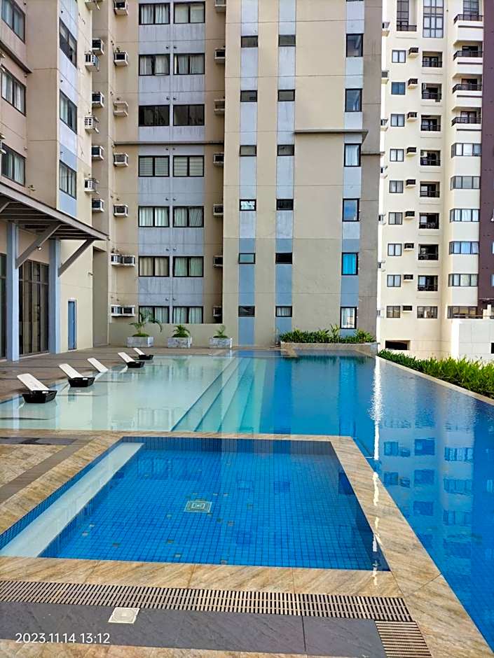 Cozy33 The Persimmon Studio, Near Airport, SM, Ayala, Cebu Business Park, Cebu IT Park