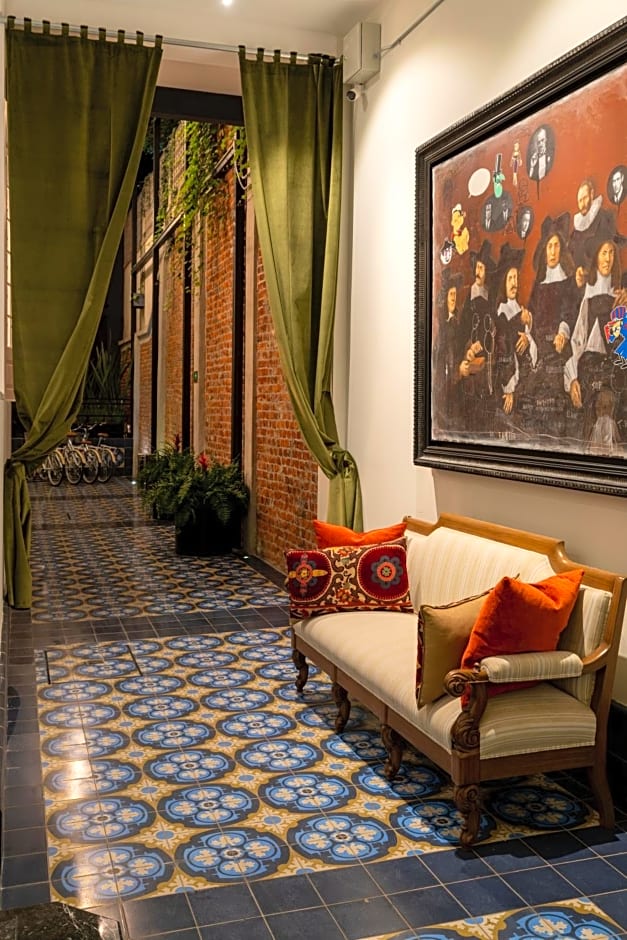 Roso Guest House