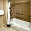 Residence Inn by Marriott Kansas City Country Club Plaza
