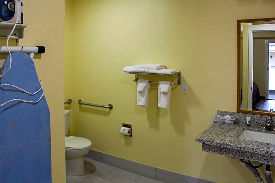 Rodeway Inn Medford South I-5