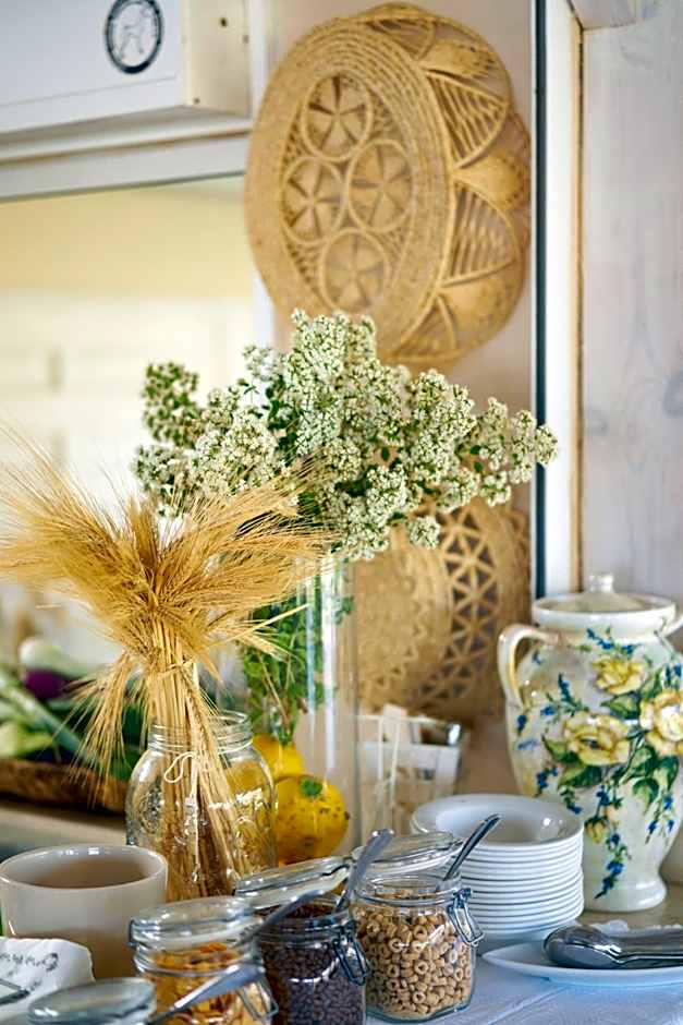 Golden Bay Hotel Apartments