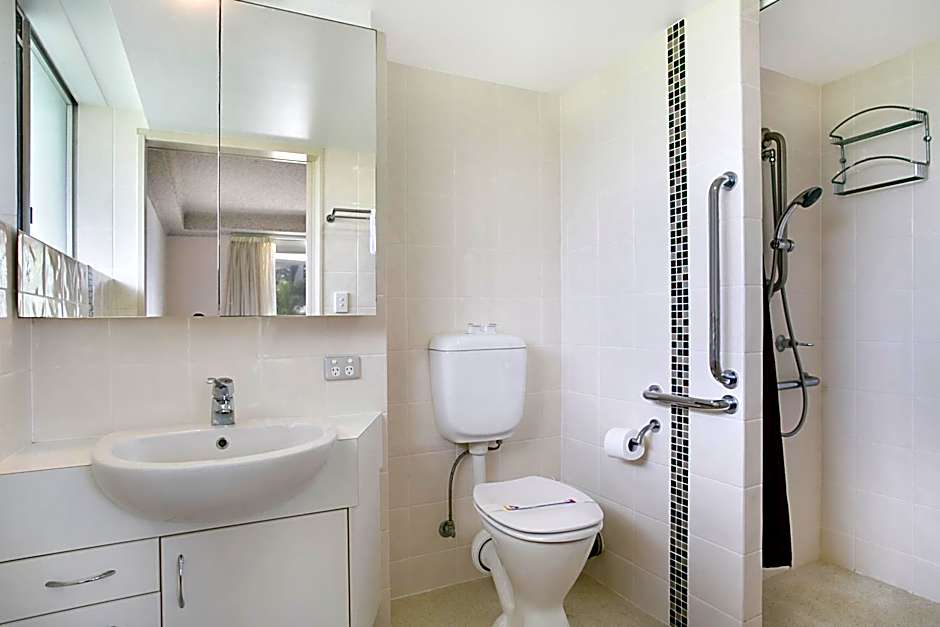 Solnamara Beachfront Apartments