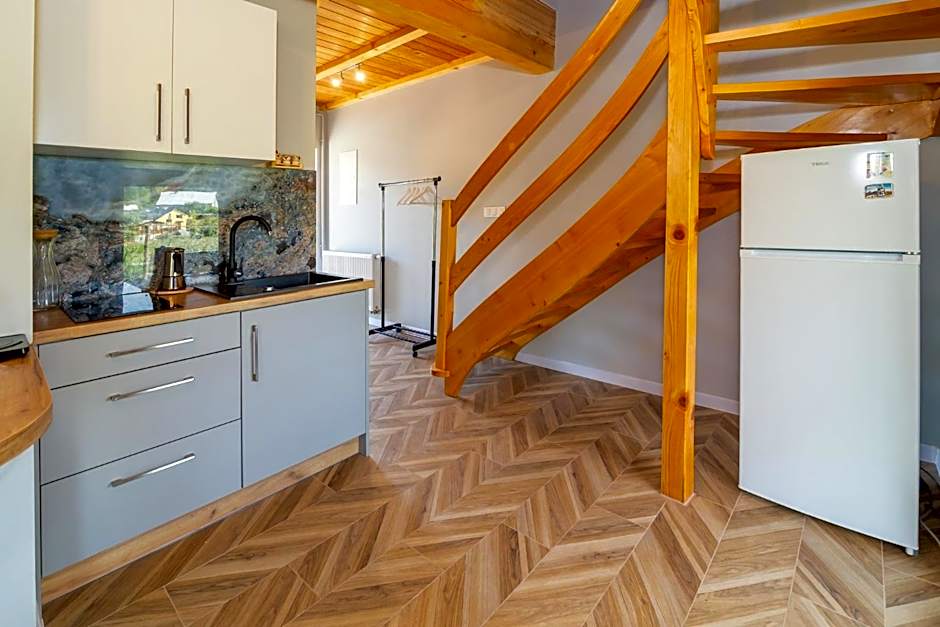 Apartamenty Golden Village