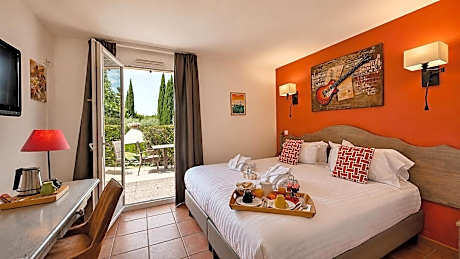 Prestige Queen Room