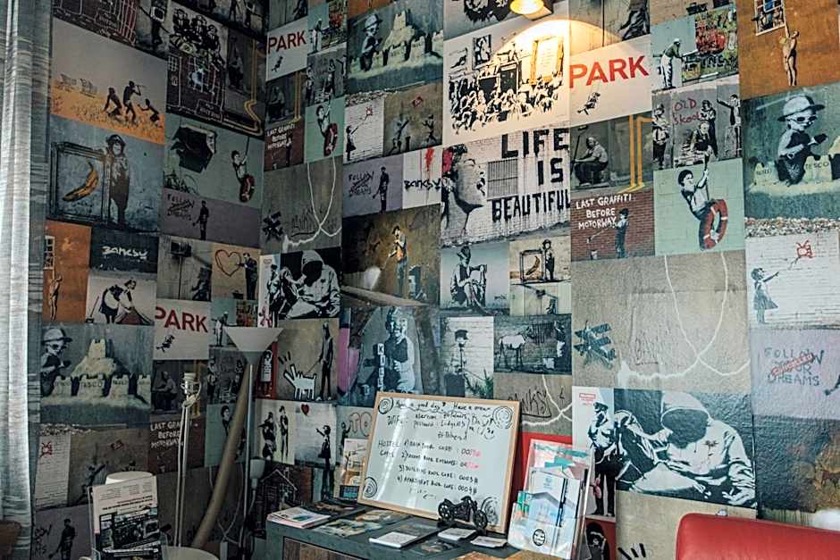 Palmers Lodge Hostel