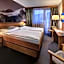 Hotel FIS