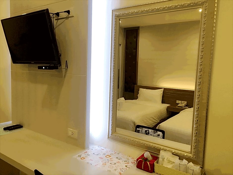 Chansuda Lake View Hotel